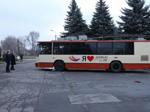 По улицам Кривого Рога будет курсировать еще один троллейбус-гибрид