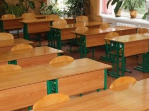 В Кривом Роге уже три тысячи школьников находятся на карантине из-за распространения ОРВИ