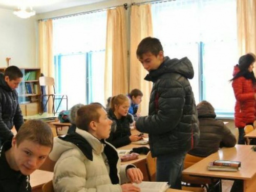 Без отопления: уроки в некоторых школах Кривого Рога сократили из-за холода