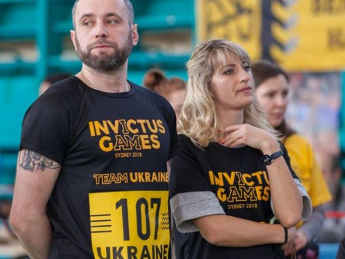 В Кривом Роге стартовал флешмоб в поддержку криворожской команды Invictus Games