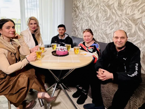 Три роки син не знав, чи живий батько: родина морпіха Павла Самбура отримала квартиру завдяки програмі «Серце Азовсталі»