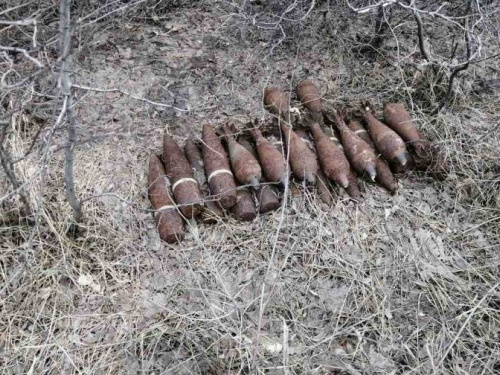 Под Кривым Рогом уничтожены более двух десятков боеприпасов