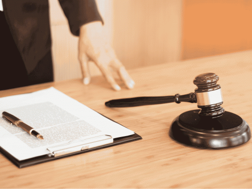 Навіщо потерпілим у кримінальному провадженні адвокат і хто з криворіжців може отримати його послуги безкоштовно