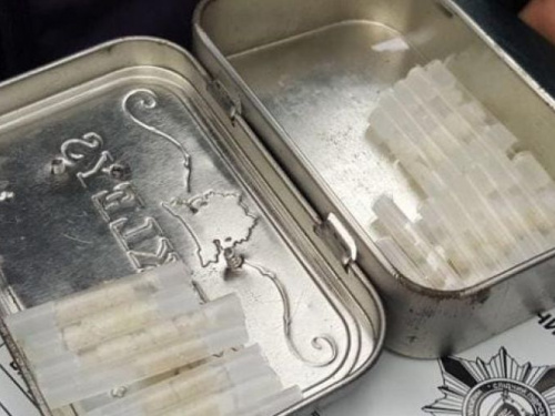 В Кривом Роге задержана группа наркоторговцев, сбывающих героин и опий через интернет (фото)