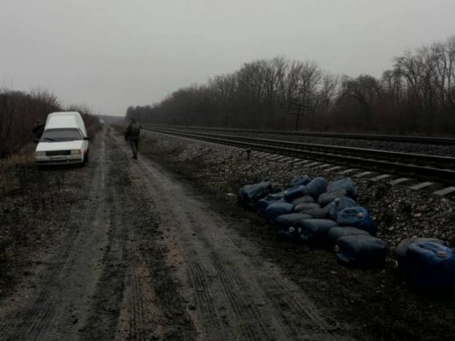 Нацгвардейцы из Кривого Рога остановили кражу топлива в зоне ООС
