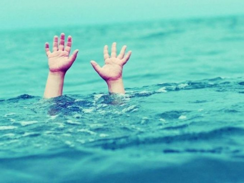 На Днепропетровщине утонули 7 детей в 2018 и 2-е в этом году: спасатели обращаются к родителям