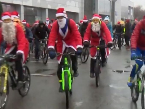 В Кривом Роге состоится новогодний велопробег Дедов Морозов – с подарками!