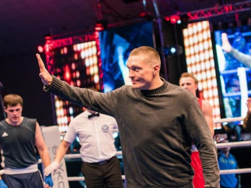 Один из лучших боксеров мира приехал в Кривой Рог на праздник професионального спорта (фото)