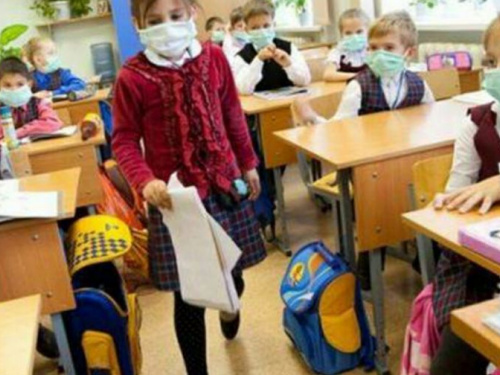 Карантин: на Днепропетровщине из-за массового отсутствия детей закрывают классы