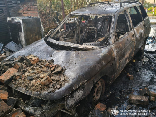 Удар по Криворіжжю, пожежа та двоє поранених: що відомо про наслідки нічного удару 19 вересня