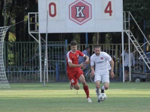 Футбольный клуб «Кривой Рог» потерпел неудачу в родных стенах (ФОТО)