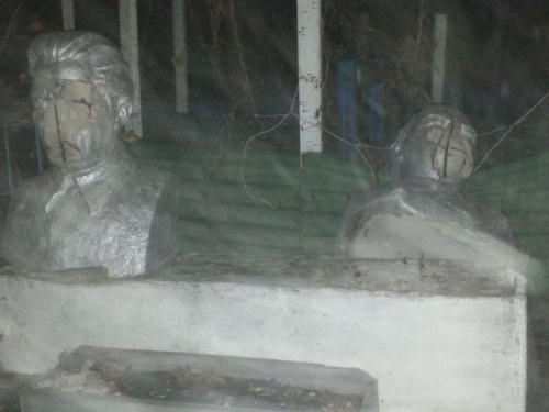 Активисты из Кривого Рога поехали в соседний район бороться с остатками коммунизма