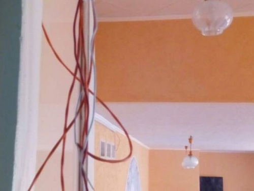 В Криворожских школах за счет бюджета проводят обновления противопожарной системы (фото)