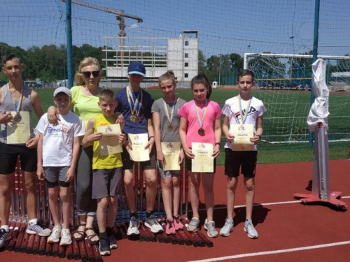 Легкоатлеты Кривого Рога стали призерами областных соревнований (фото)