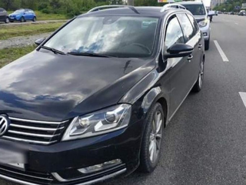 На Днепропетровщине нашли авто, которое разыскивал Интерпол Италии (фото)