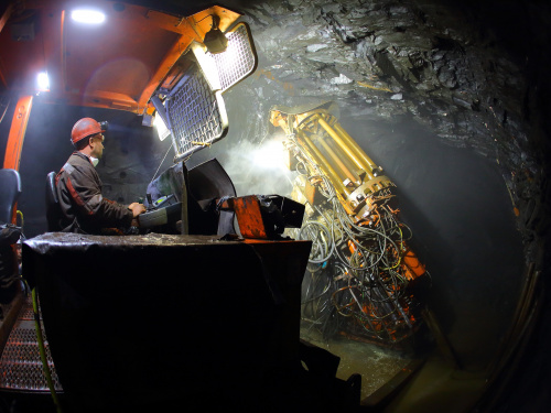 На ЦГЗК Метінвесту провели успішну операцію з підняття людей із знеструмленої шахти