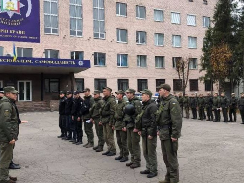 В Кривом Роге правоохранители вместе с военными вышли на патрулирование еще одного района (фото)