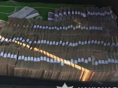 На Днепропетровщине разоблачили преступную группировку, ежедневная прибыль которой составляла 10 миллионов гривен 