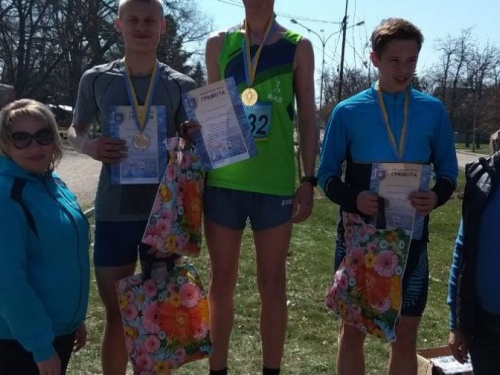 Спортсмены из Кривого Рога привезли золото с областных соревнований (фото)