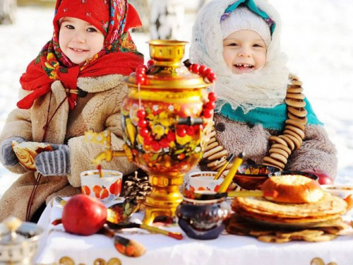 С блинчиками и народными забавами жителей Кривого Рога приглашают попрощаться с зимой