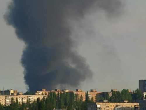 В Кривом Роге на одном из предприятий произошёл пожар