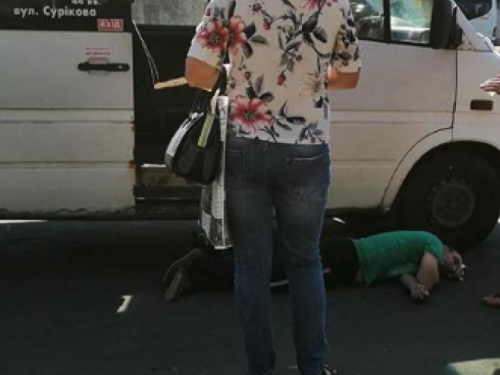 В Кривом Роге пассажир маршрутки травмировал голову