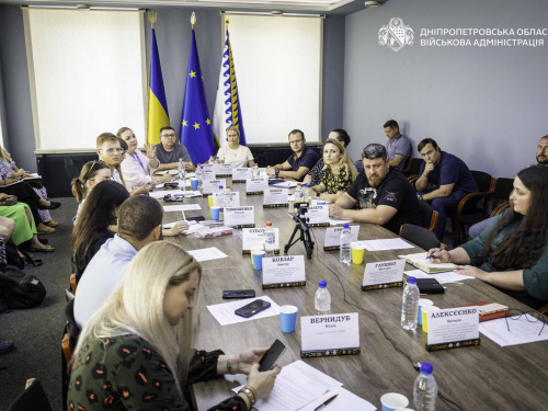 Гроші, дрова та вугілля: яку допомогу готують мешканцям Дніпропетровщини взимку