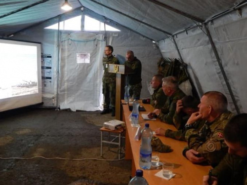 В Кривом Роге 17 ОМТБр проинспектировали иностранцы (фото)