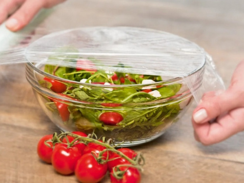 Харчова плівка: коли вона шкодить більше, ніж допомагає - фото з відкритих джерел