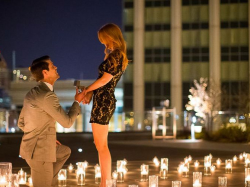 И она сказала "Да": предложение руки и сердца на сцене ДК "Северный" в Кривом Роге