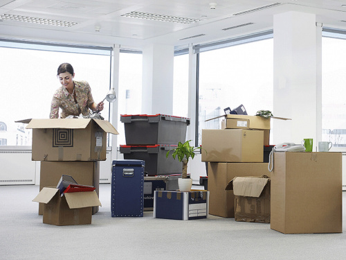 На Дніпропетровщину переїхали понад 2 тисячі підприємств через війну, фото з відкритих джерел