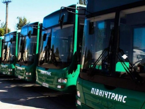 В Кривом Роге частное предприятие  выпускает на маршрут  большие автобусы (фото)