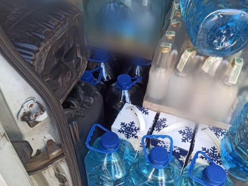У Кривому Розі затримали водія, який перевозив алкогольні напої без документів: подробиці від поліції