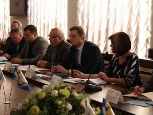 Круглый стол: в Кривом Роге обсудили передовые технологии энергоэффективности и финансирование муниципальных проектов