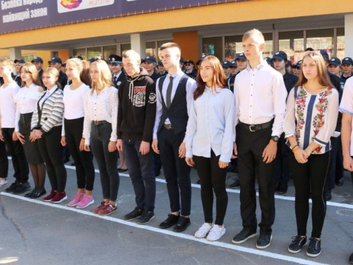 В Кривом Роге набирает популярность молодежная организация "Лига будущих полицейских" (ФОТО)