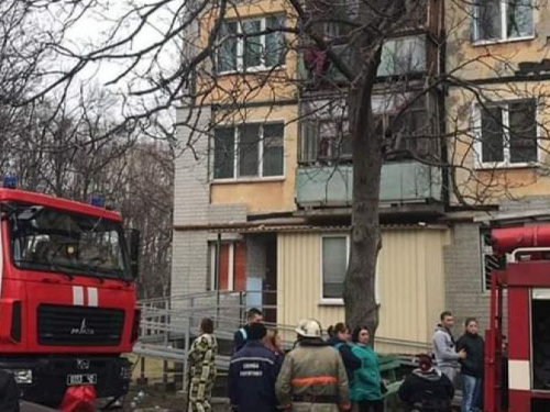 В Кривом Роге во время пожара в Терновском районе пострадал мужчина (фото)