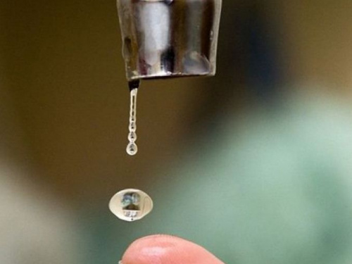 В борьбе с низким напором воды в Кривом Роге в домах установили новые насосы