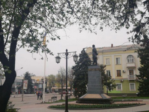 ТОП-новости Кривого Рога за неделю: масштабное ДТП, убийство онлайн, цветение сакуры, марш за достойную зарплату