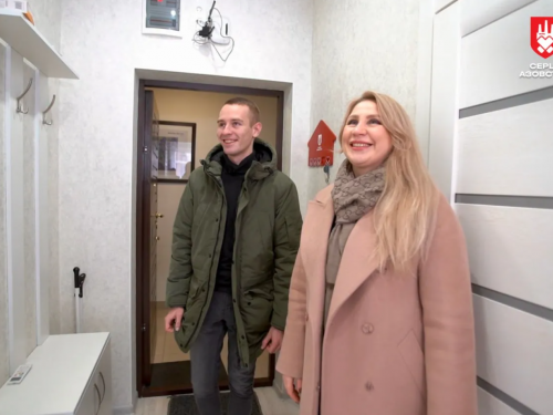 "Одеса нагадує мені Маріуполь": захисник Олексій Кобельков отримав квартиру завдяки програмі «Серце Азовсталі»