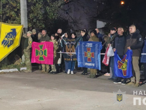 Обмін полоненими: пʼятеро криворіжців повернулись додому з російського полону