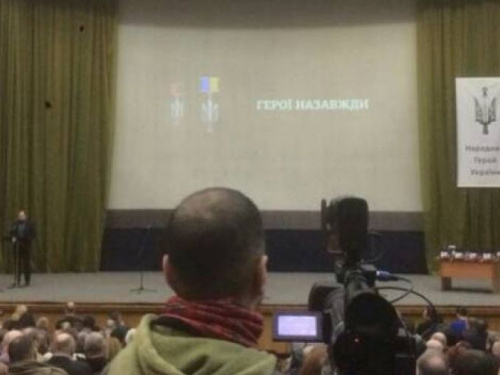 Криворожанку в Днепре наградили орденом "Народный Герой Украины" (ФОТО)