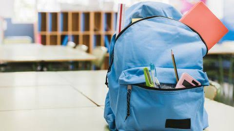 «Пакунок школяра», фото з відкритих джерел