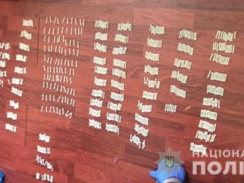 В Кривом Роге у злоумышленников изъяли наркотиков на четверть миллиона гривен