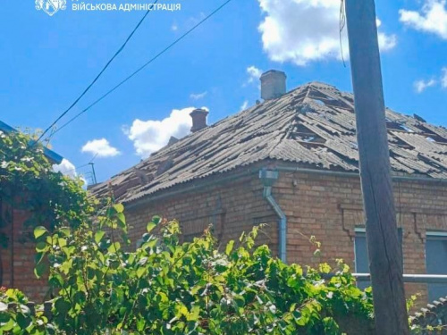 На Криворіжжі лунали вибухи: росіяни завдали удару по Апостолівській громаді