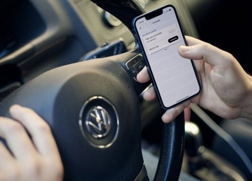 Сплата штрафу за ПДР, фото з відкритих джерел 