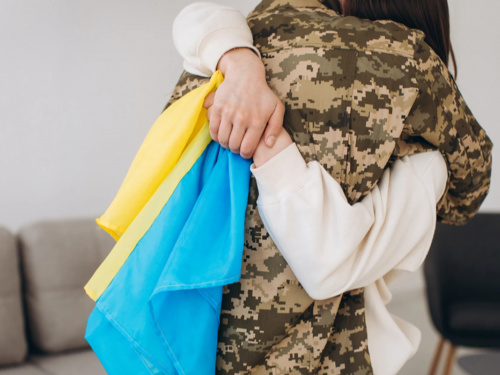 Пільги та виплати для звільнених з полону, фото Гончаренко центру