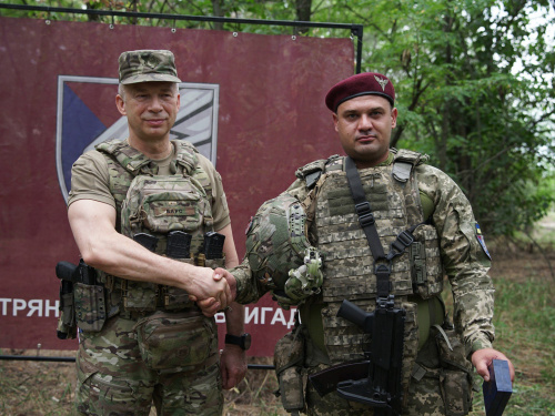 Фото 25-ї окремої повітрянодесантної Січеславської бригади 