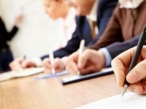 В Кривом Роге еще трое выпускников сдали ВНО на 200 баллов