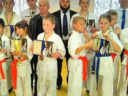 Три золота, три серебра и четыре бронзы: криворожские спортсмены вернулись с соревнований (ФОТО)