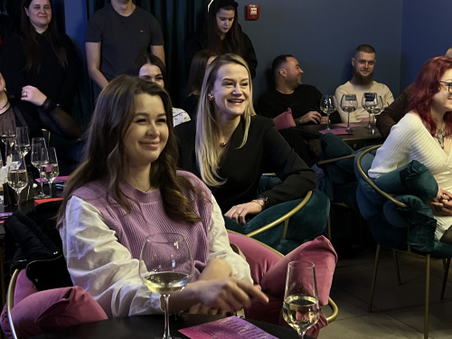 "Зламуємо коди стосунків": як пройшов тренінг LOVE-HACK для криворіжців